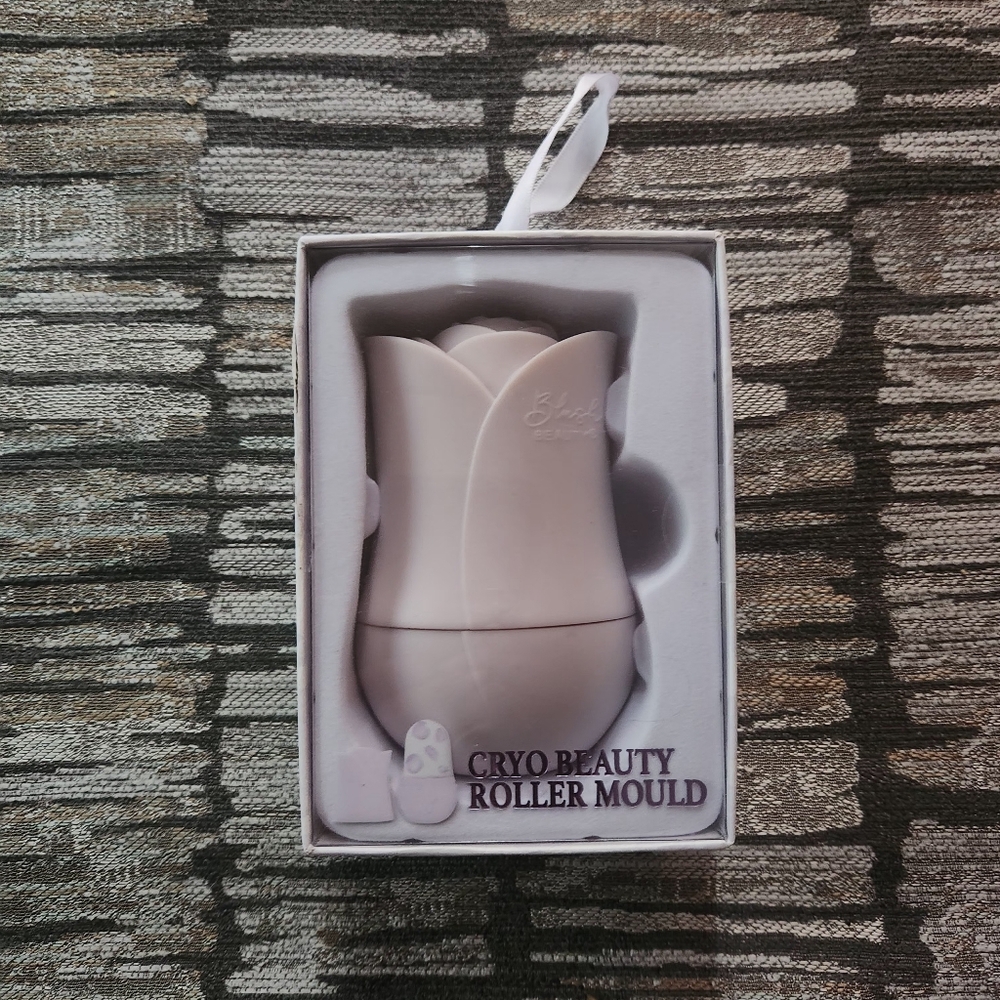 Cryo Beauty Roller Mould NIB